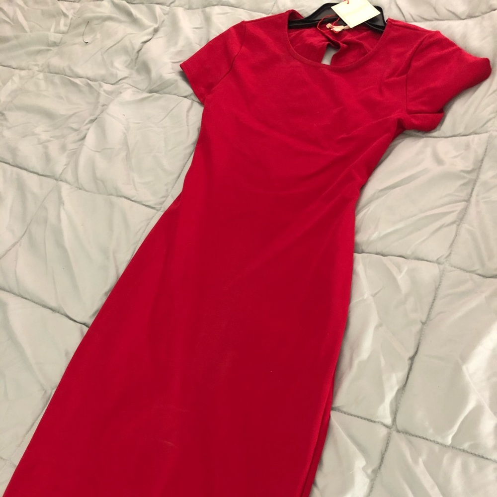 Fitted red dress